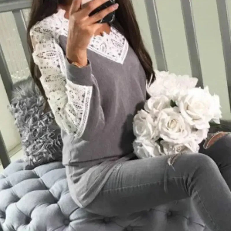 Women Casual Long Sleeve New Lace Blouses 2017 Autumn Winter Elegant Blusa Crochet Hollow Out Solid Shirts Tops Plus Size GV1028 q171122