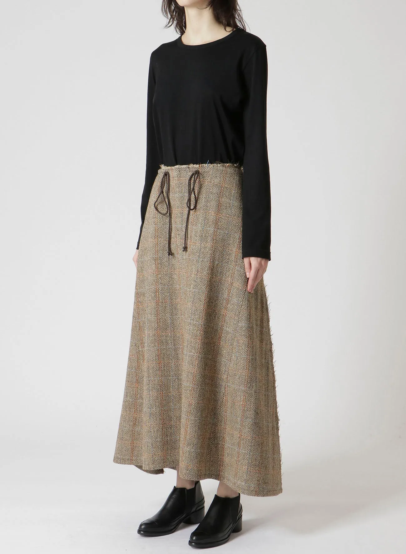 WOOL BRITISH TWEED BACK DROP SKIRT